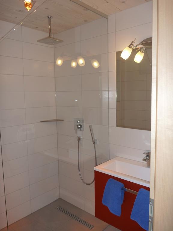 Gaestehaus Guggomos "Das Allgaeustyle" Fussen Luaran gambar