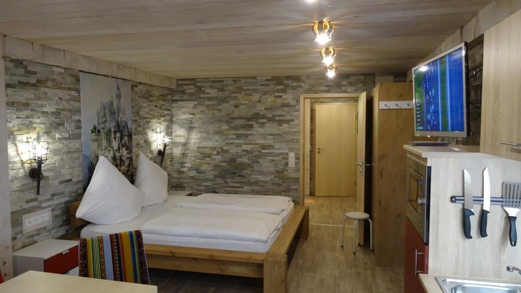 Gaestehaus Guggomos "Das Allgaeustyle" Fussen Luaran gambar